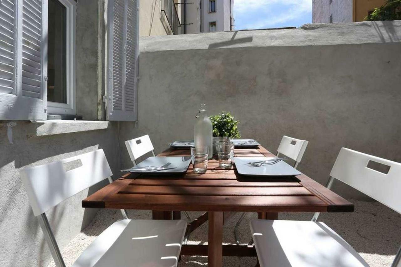 Gregbnb - Studio Terrasse - Parking Inclus - Climatise - 15Min Gare Apartment Toulon Exterior foto